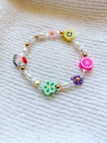 Bracelet de camp d'été