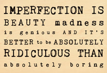 Carte postale en bois - L'imperfection est beauté