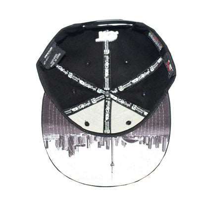 Hustle - T.O. - Casquette Snapback Blanche et Noire The Cap Guys TCG / Inspired Exclusives