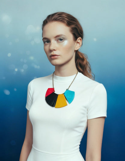 Collier plastron à franges audacieuses, quatre pièces, argile polymère faite main