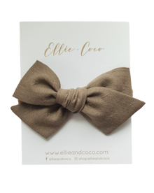 X's Oversize Bow | Mocha