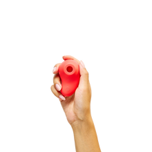 clitoral suction vibrator : aura