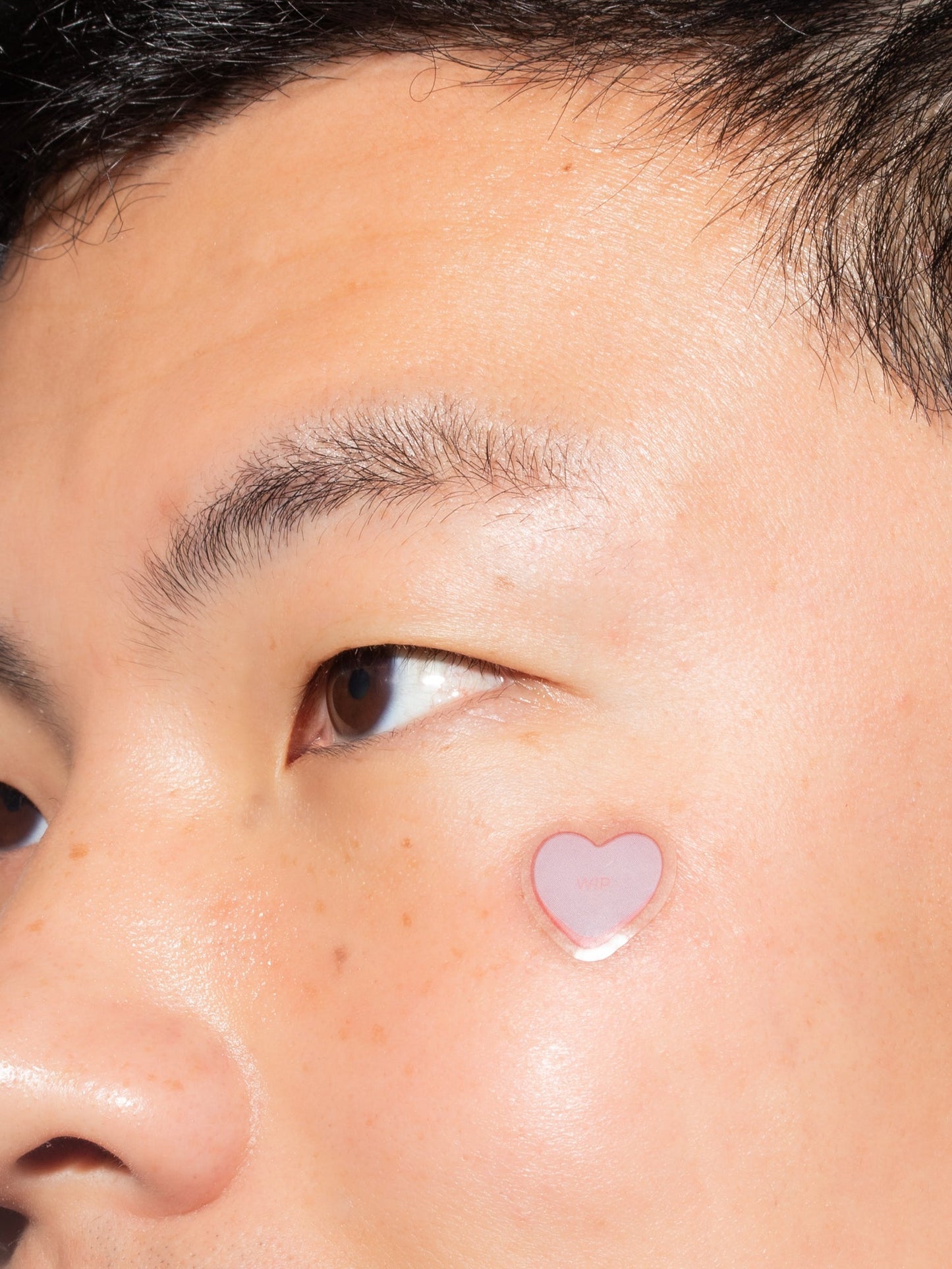 32 patchs anti-boutons en forme de cœur