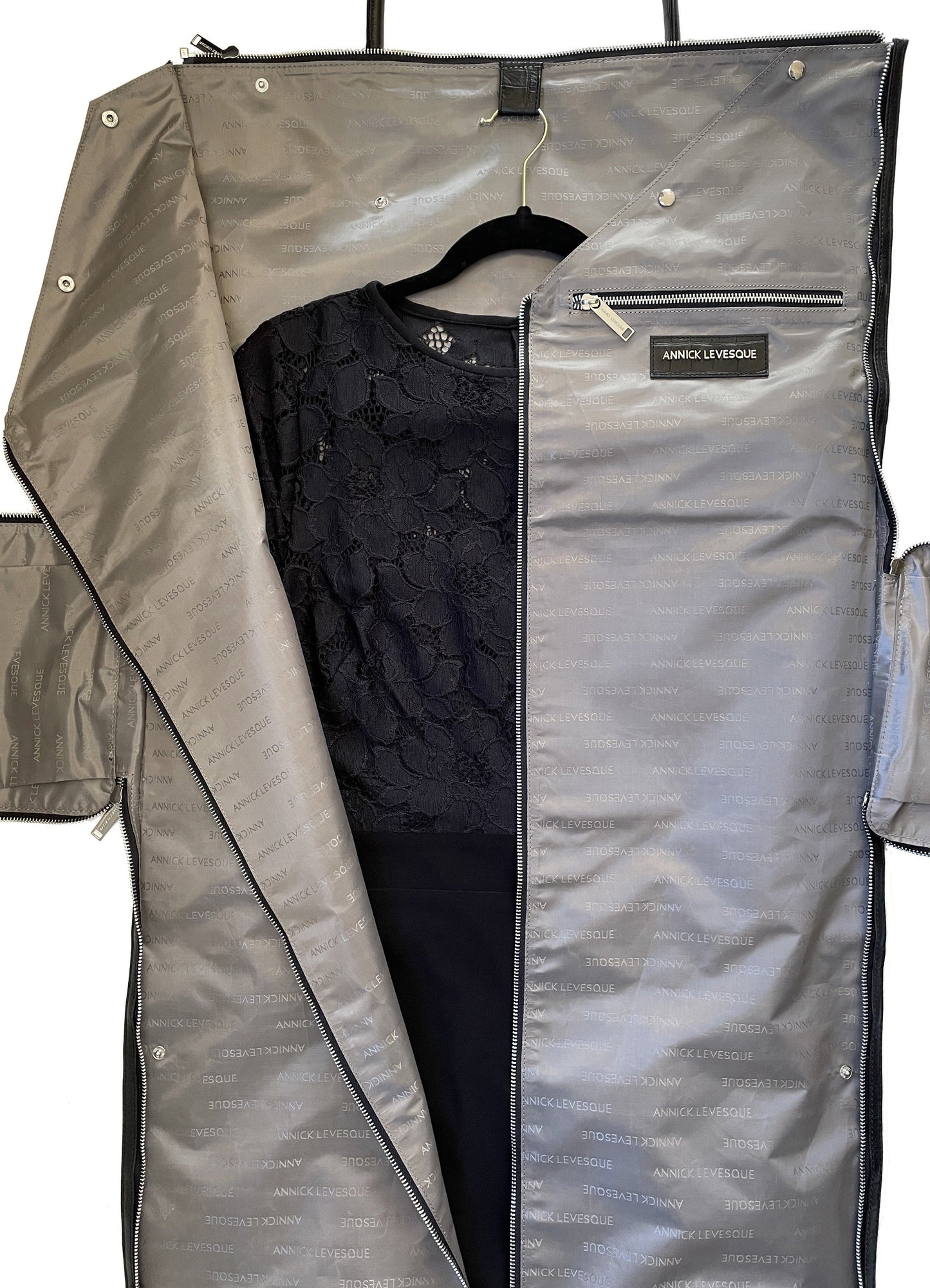 Large Travel Bag - Garment Bag, Black | Frederick - PRE-ORDER