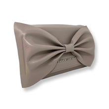 Sac de soirée avec noeud papillon, taupe - Scarlett
