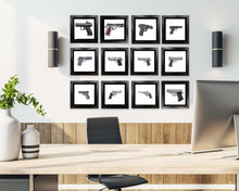 Lot de 12 mini-toiles d'art encadrées, motif armes à feu