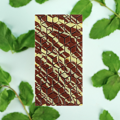Barre de chocolat noir à la menthe poivrée