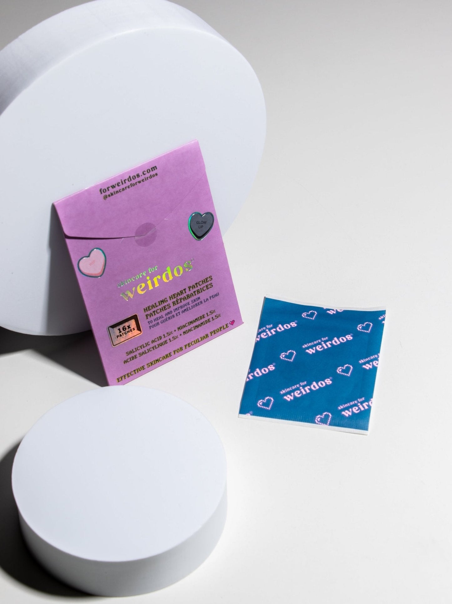 16 patchs anti-boutons en forme de cœur