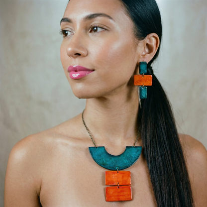 Collier plastron géométrique épais, boucles d'oreilles clous ou à clips – Fait main