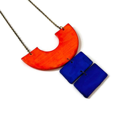 Collier plastron géométrique épais, boucles d'oreilles clous ou à clips – Fait main