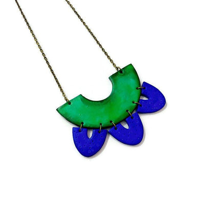 Boucles d'oreilles tendance bicolores vert et bleu, pour oreilles percées ou non, faites à la main