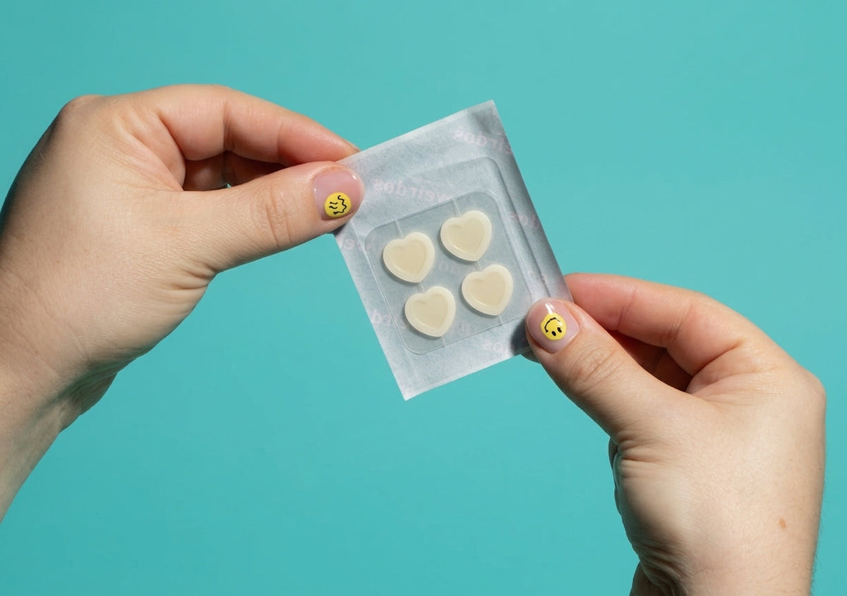 16 healing heart pimple patches
