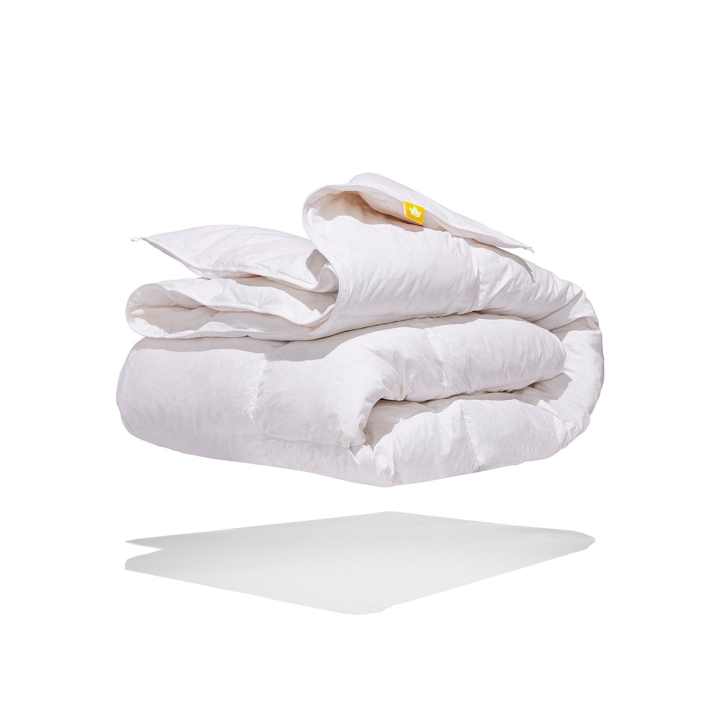 Couette en plumes et duvet blanches