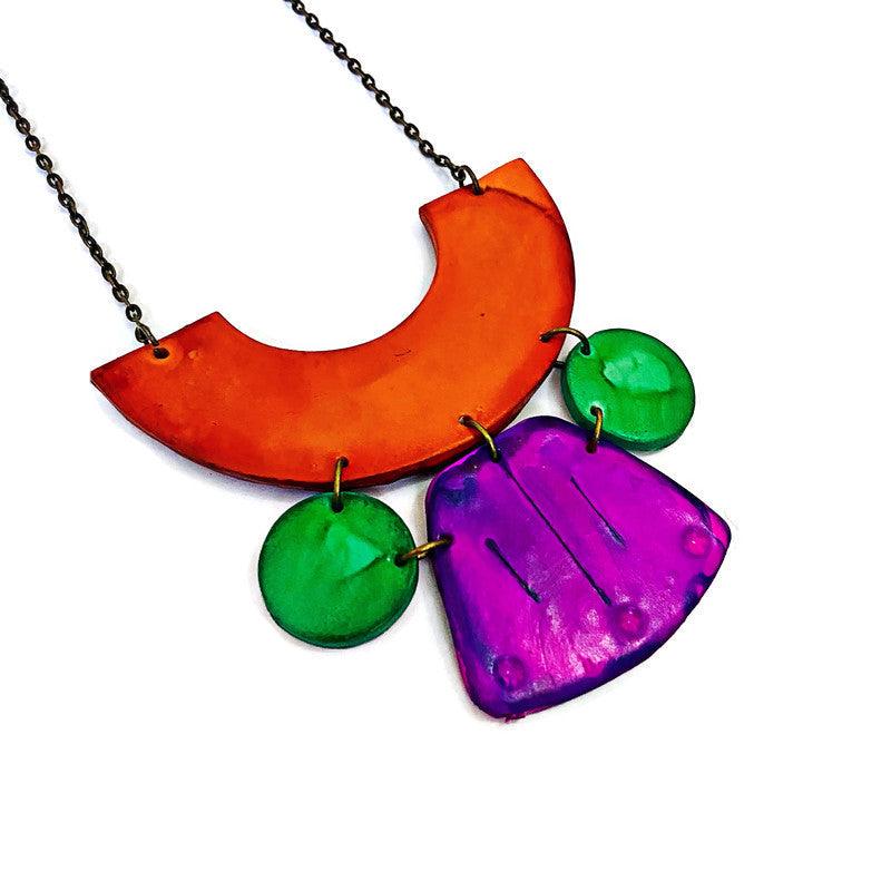 Grandes boucles d'oreilles pendantes violettes et vertes - « Janet »
