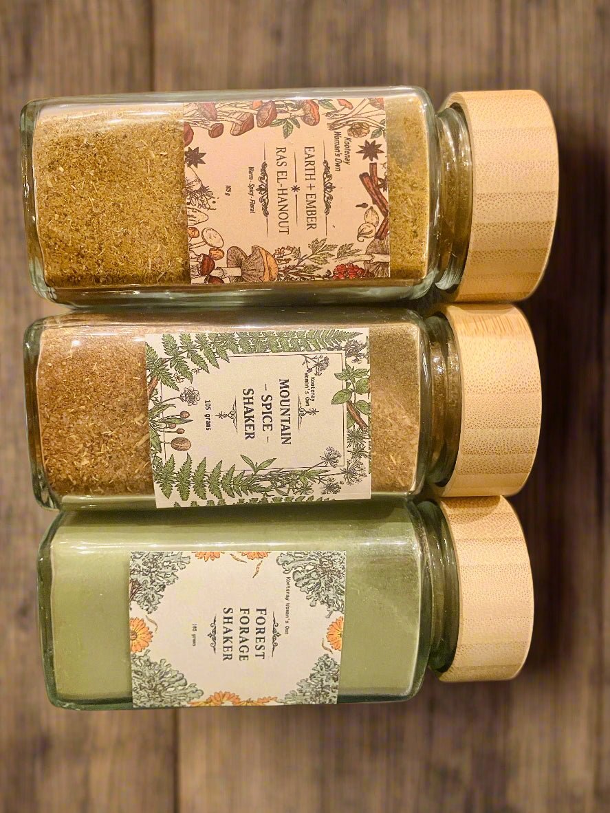Ensemble secoue-épices d'aliments sauvages