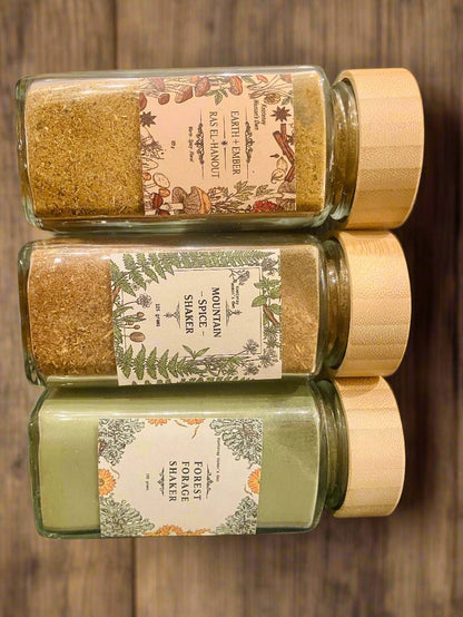 Ensemble secoue-épices d'aliments sauvages